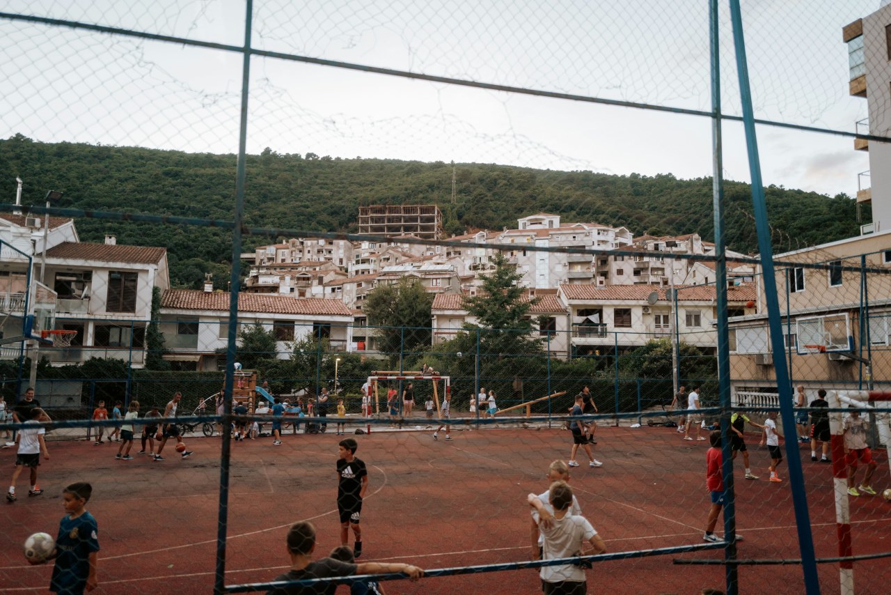 Найпопулярніші види активного відпочинку на воді у 2025 році