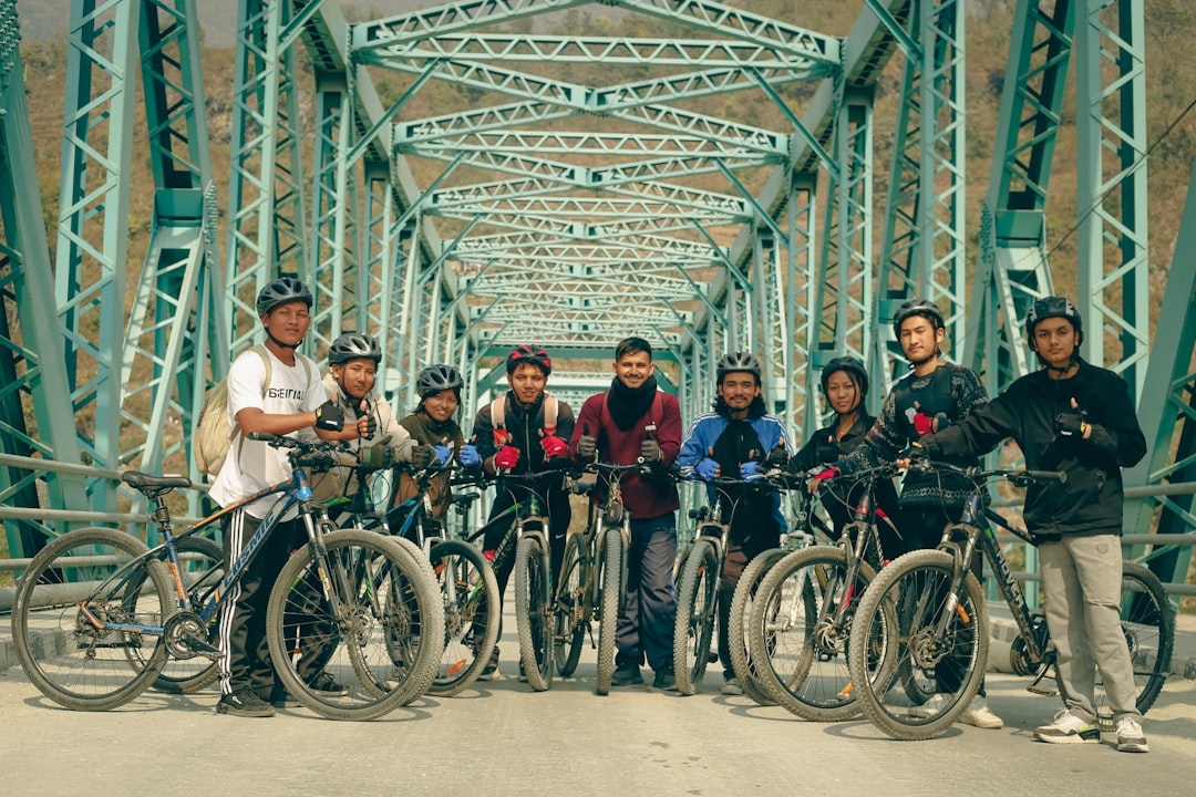 Як організувати веломандрівку з друзями: покрокова інструкція